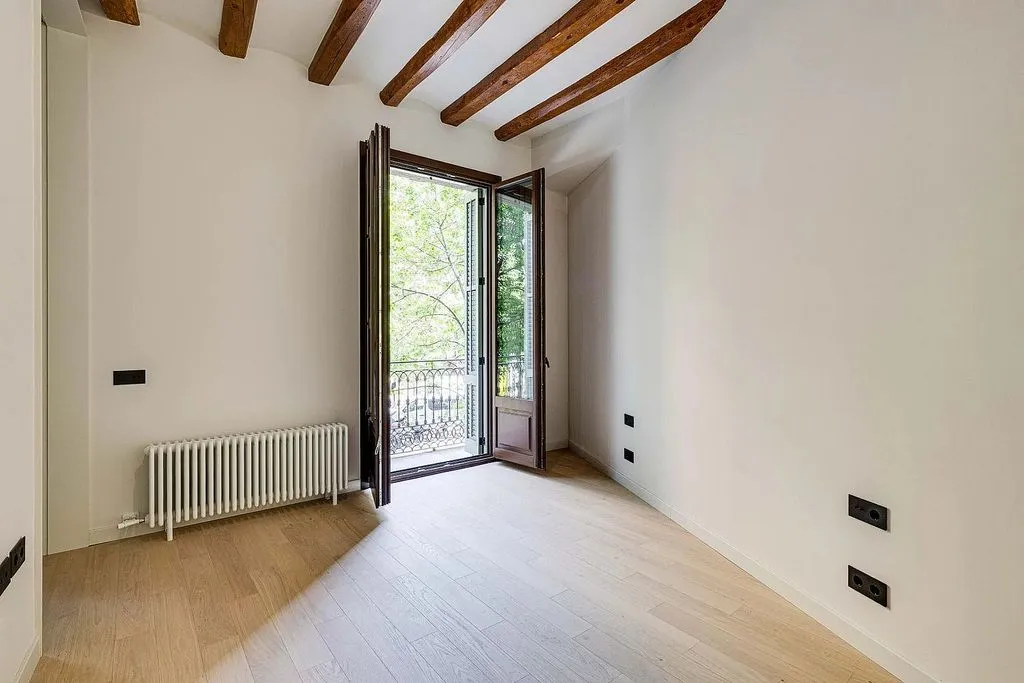 Pièces - Luxury Apartment with Balconies in Barcelona