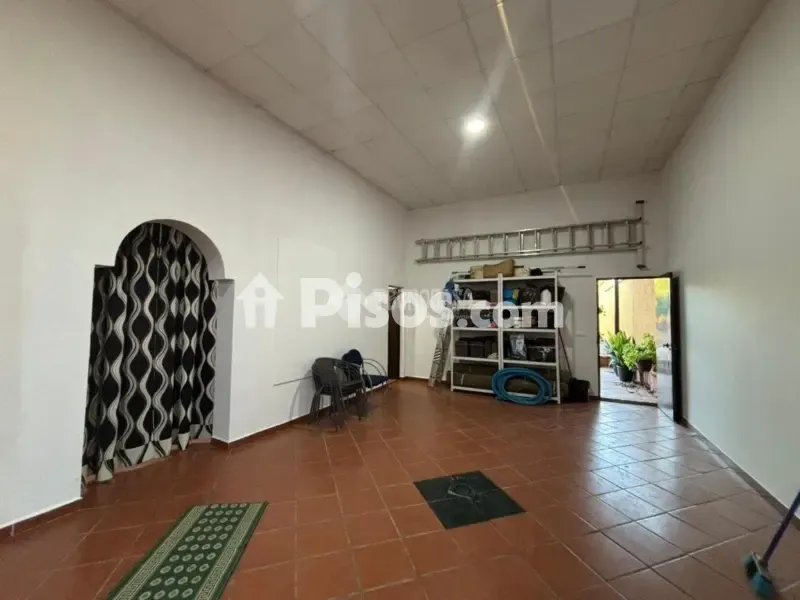 Garage - Rustic House with Pool in El Campillo