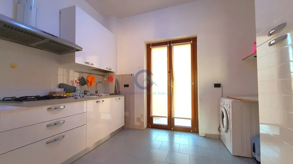 Cuisine - Bright Apartment with Panoramic Balcony in Catanzaro