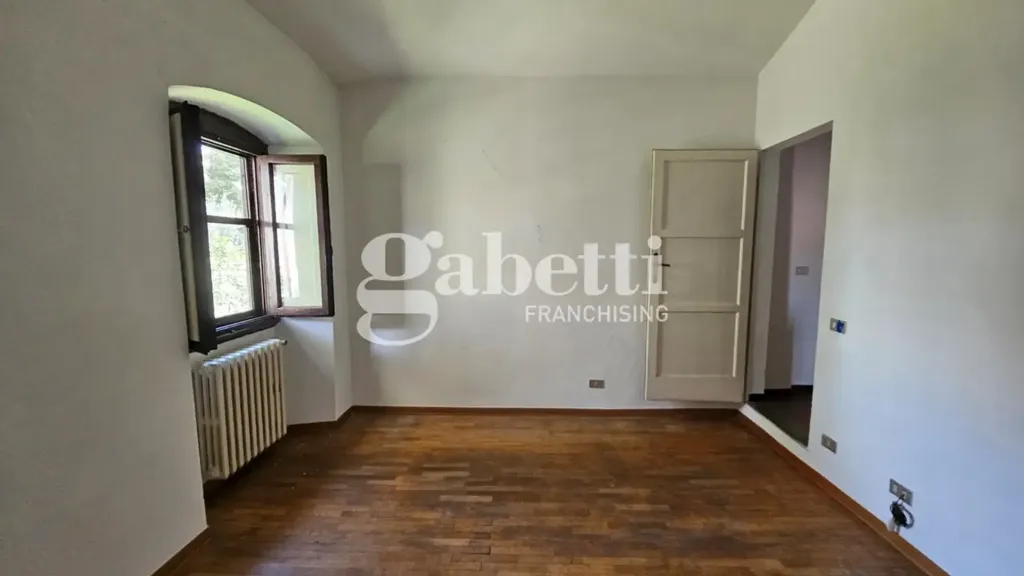 Stanze - Rustic-Style Apartment with Private Garden in Scandicci