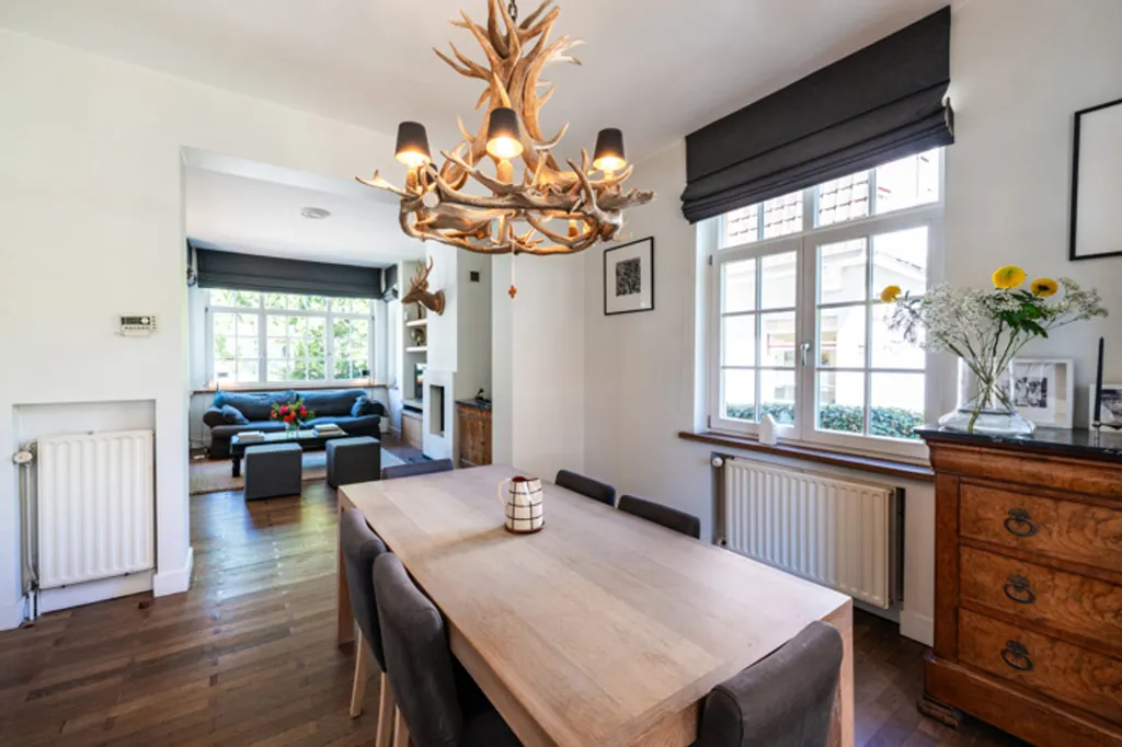 Salle à manger - Villa 4 Façades avec Jardin au Chant d'Oiseau