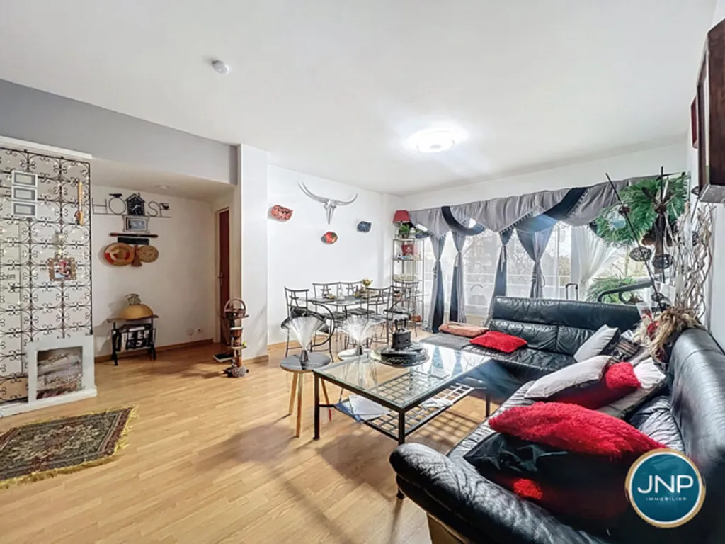 Séjour - Appartement 2 Chambres avec Terrasse à Uccle Centre