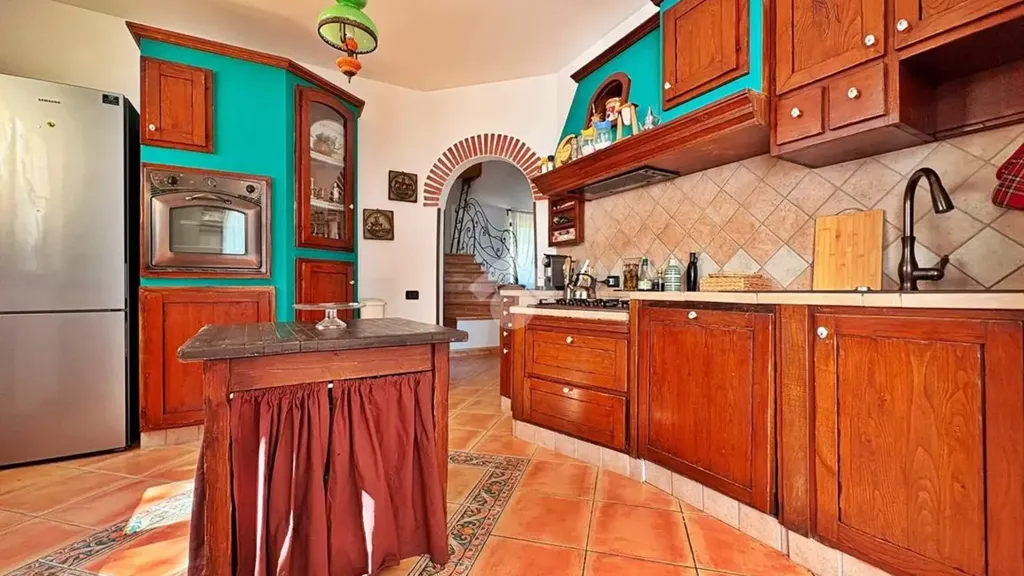 Cuisine - Renovated Villa with Pool in Fabriano