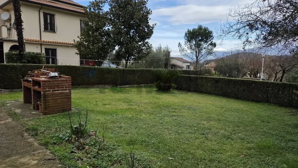 Giardino - Rustic Villa with Garden in Monticelli, Esperia