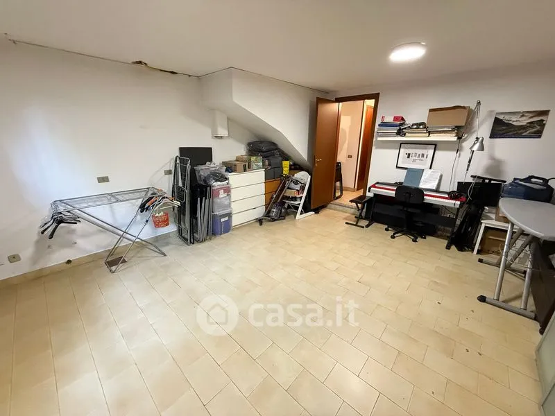 Buanderie - Terraced Villa with Double Garden in Saronno