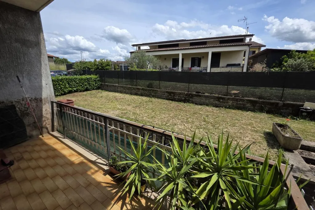 Aed - Rustic Apartment with Balcony in Valmontone