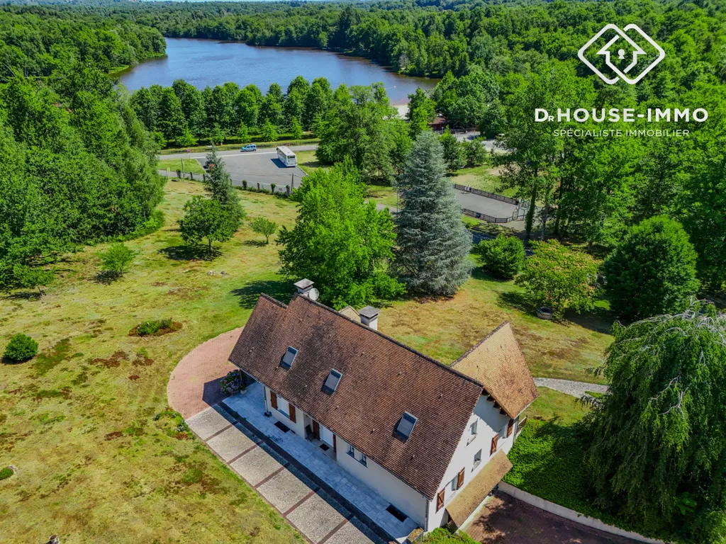 Õhuvaade - Traditional Family House with Large Garden in Saint-Estèphe