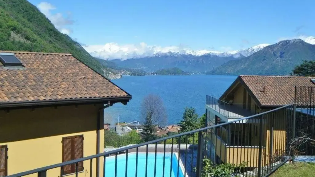 Bassein - Apartment with Lake View in Argegno