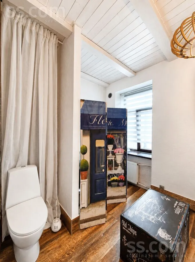 Salles de bain - 3-Bedroom Apartment with Courtyard View in Riga Centre