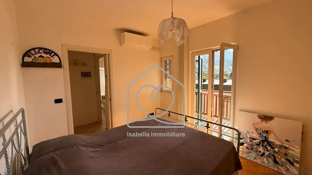Camere da letto - South-Facing Duplex with Panoramic View in Trento