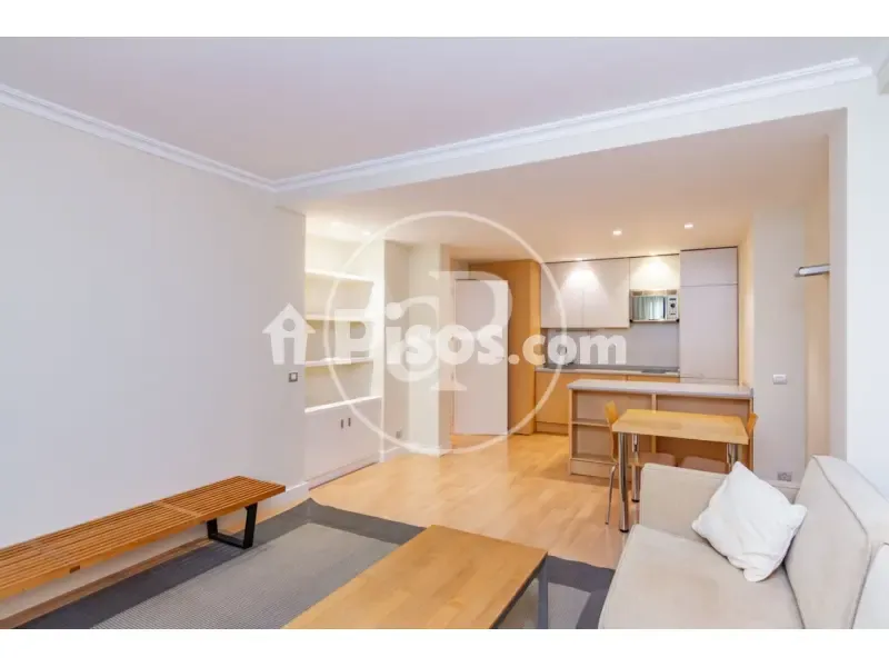 Soggiorno - Apartment with Garden Access in Jerónimos
