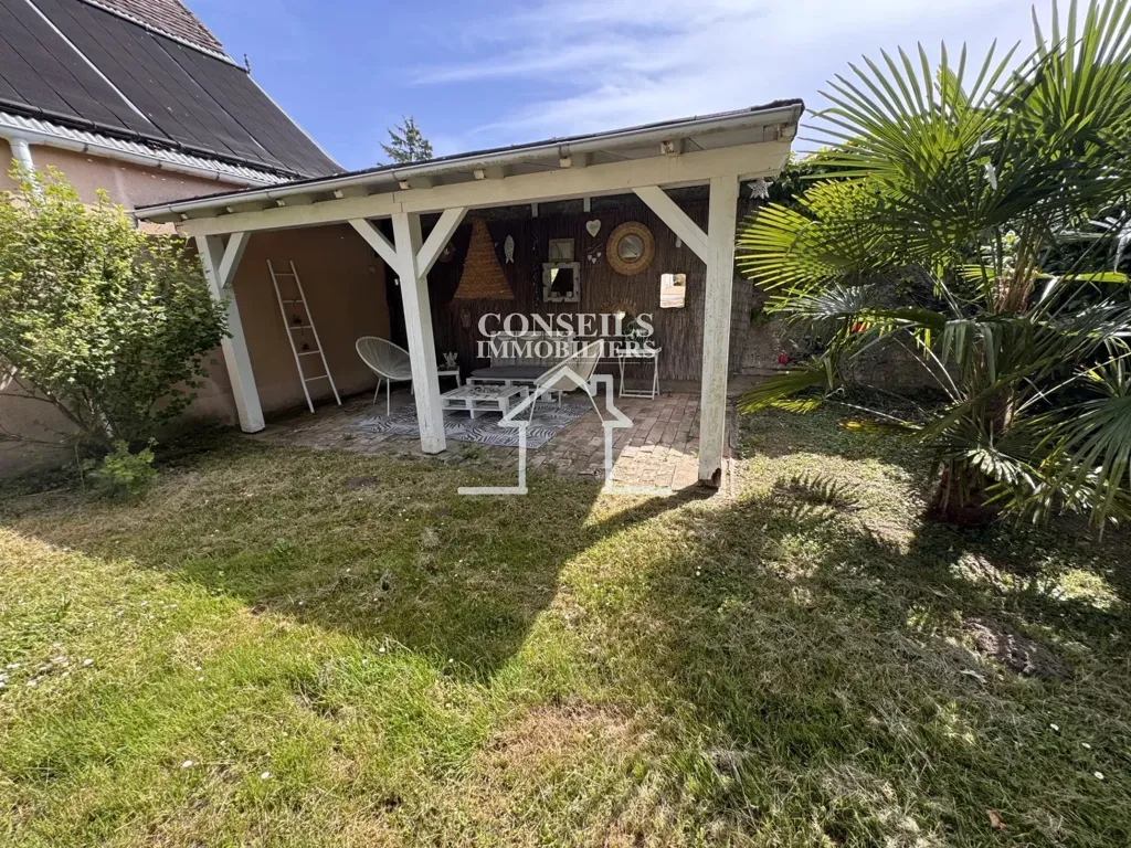Jardin - Fermette avec Piscine et Jardin à Précy-sur-Vrin