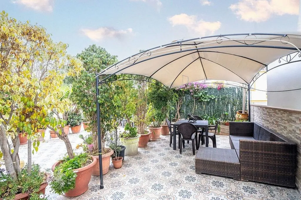Terrass - Terraced House with Pool in Estepona Centre