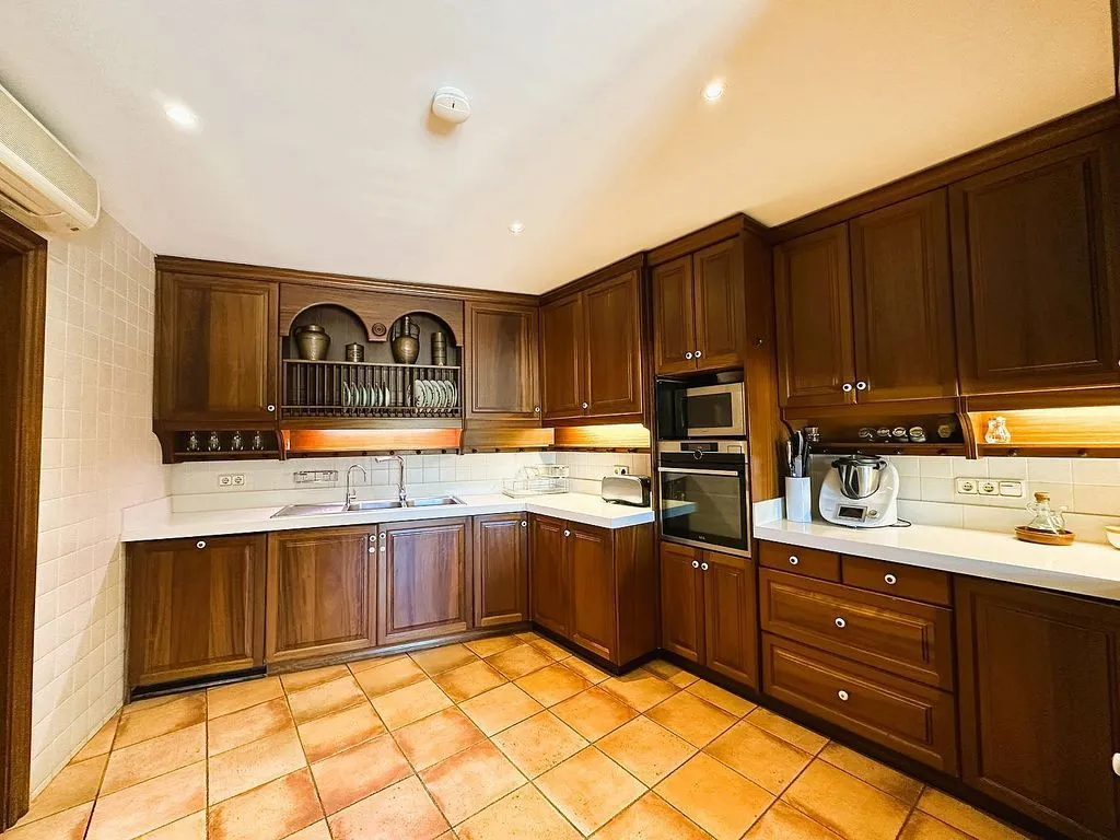 Cuisine - Luxury House with Panoramic Views in Arenys de Munt