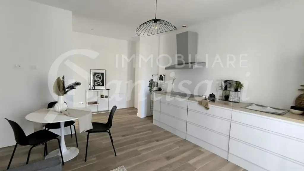 Kitchen - Rearranged Apartment with Balcony in Florence