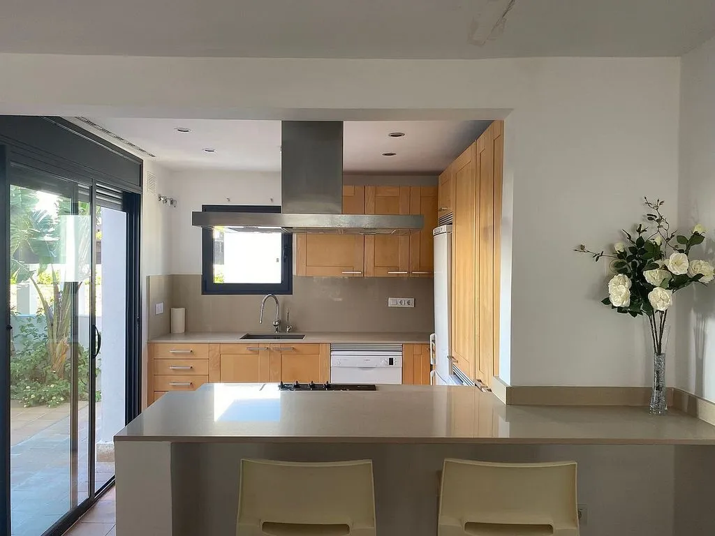 Kitchen - Semi-detached House with Pool in Macenas