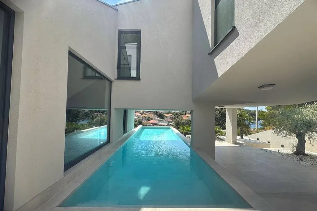 Bassein - Modern Villa with Infinity Pool in Smokvica