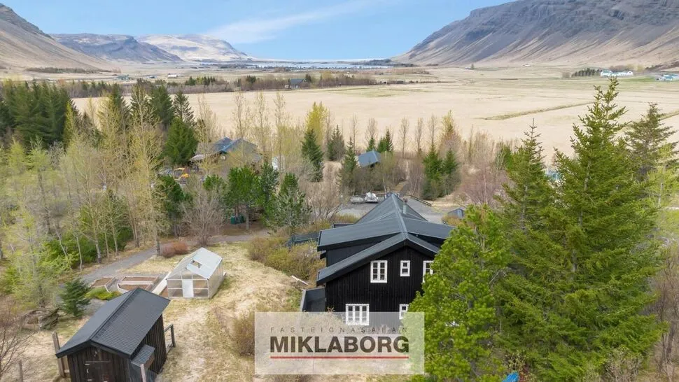Bien 5 pièces à Mosfellsbær