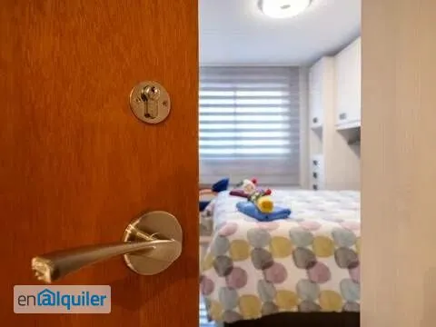 Chambres - Modern Flat with Parking in Cornellà Centre