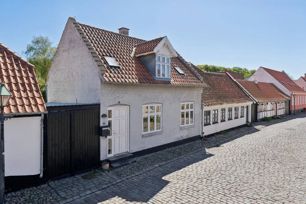 Extérieur - Historic Villa with Garden in Ebeltoft