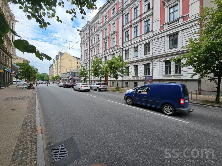 Extérieur - Three-Bedroom Apartment with Central Location in Riga
