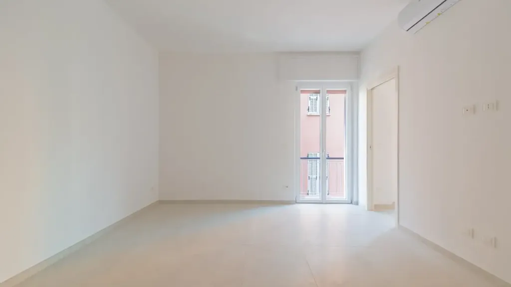 Pièces - Rusticated Apartment with Balcony in Alassio