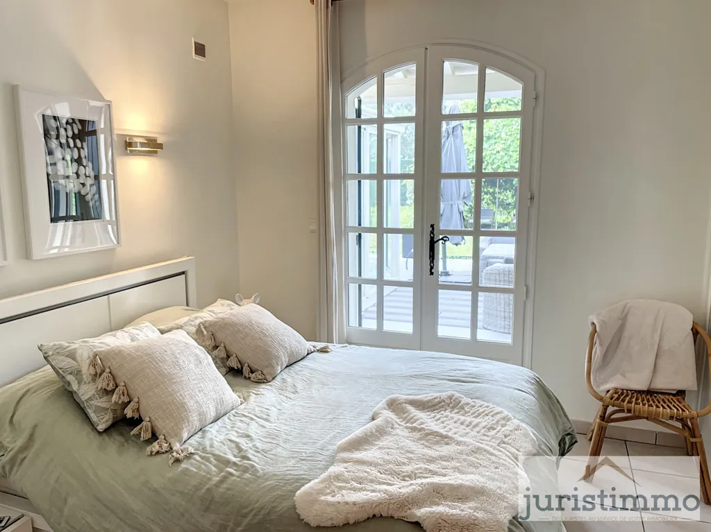 Chambres - Villa avec Véranda et Jardin à Piolenc