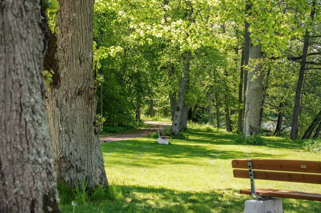 Family-friendly Duplex with Garden in Nyköping