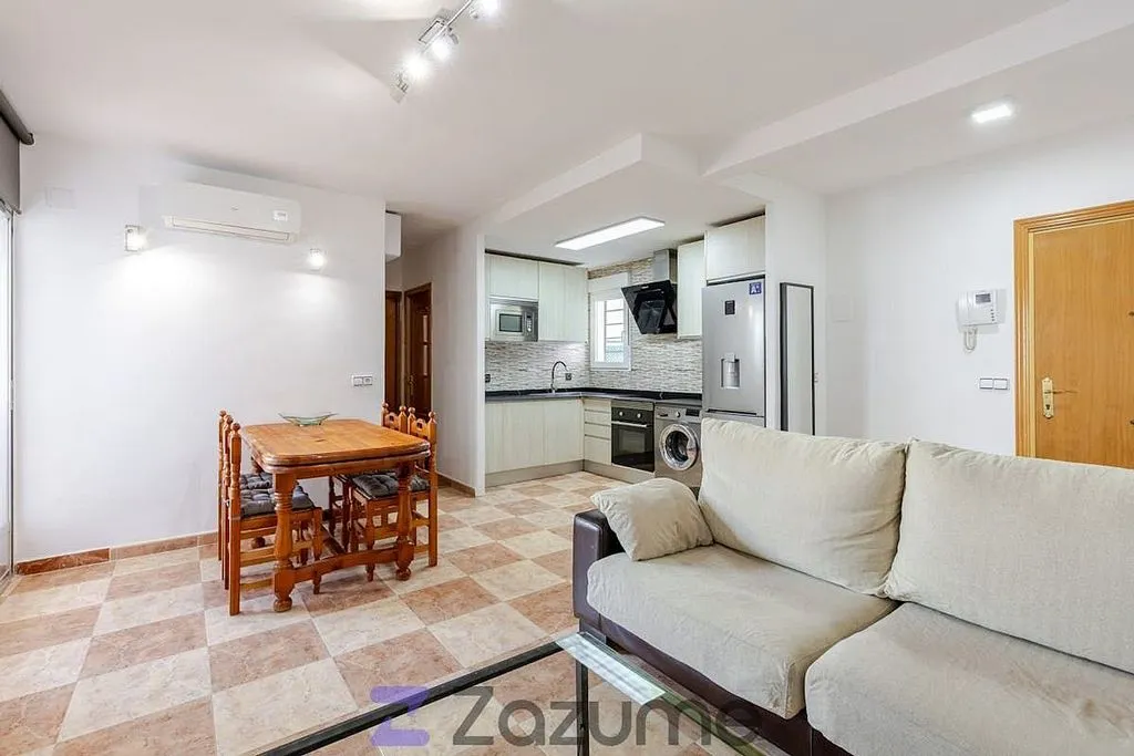 Séjour - Furnished Flat with Terrace in Vista Alegre, Madrid