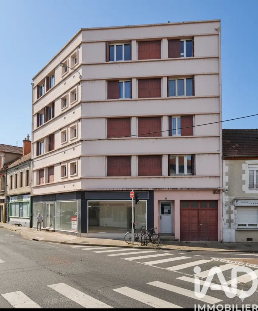 Extérieur - Appartement 3 Pièces avec Potentiel à Montluçon Centre