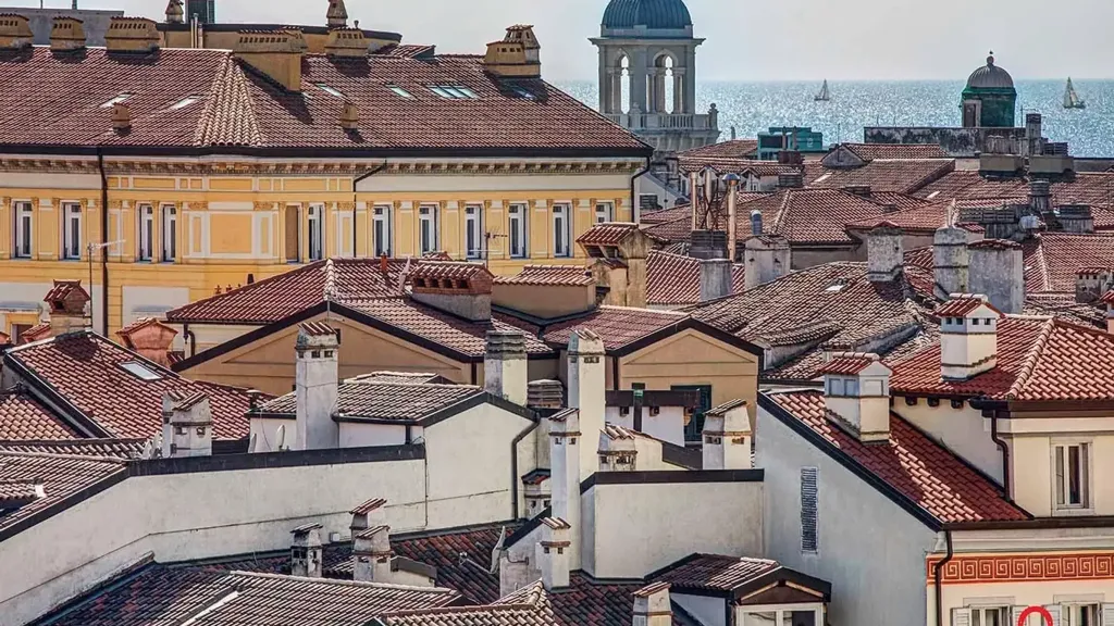 Terra Cielo Building with Apartments in Trieste