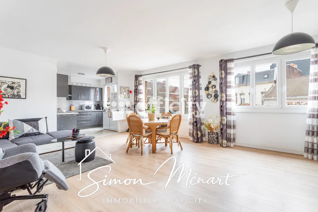 Soggiorno - Apartment with Balcony in Tourcoing Centre