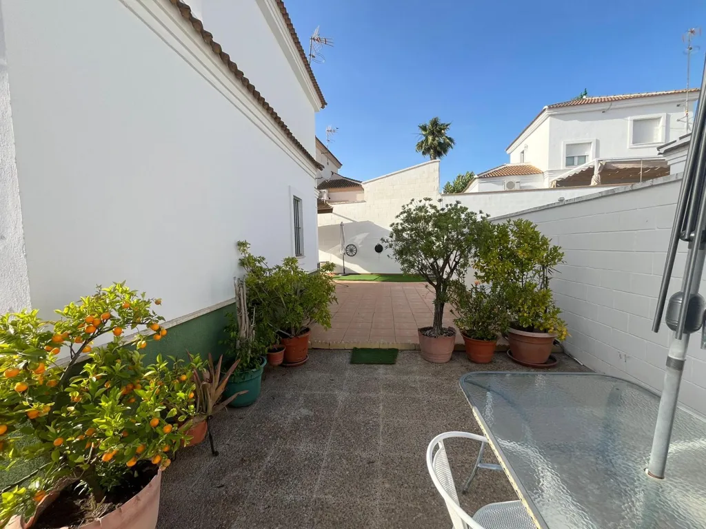 Terrass - Corner Chalet with Terrace in Pilas