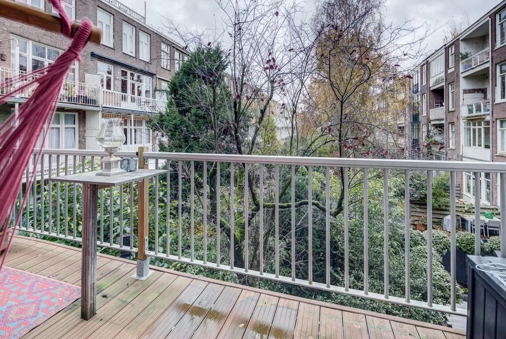 Balcon - High-End Apartment with Terrace in Amsterdam Oud-Zuid