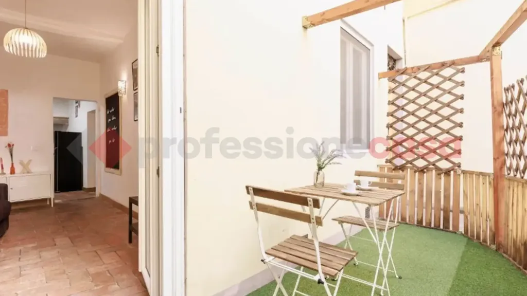 Terrass - Florentine Flat with Private Resede in Sant’Ambrogio