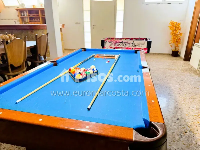 Pièces - Luxury Chalet with Private Pool in Elche