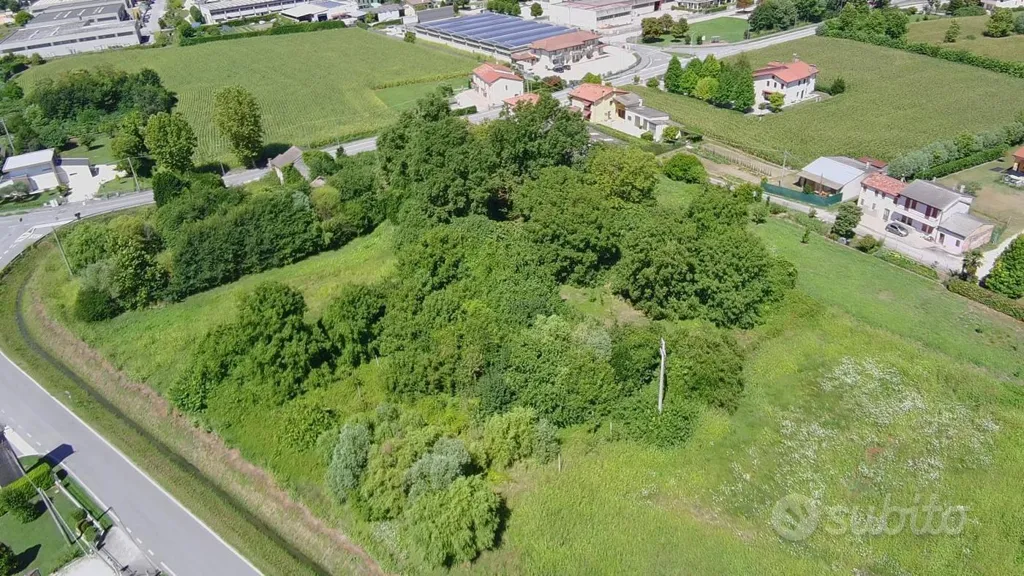 Õhuvaade - Rustico with Edificabile Potential in Este