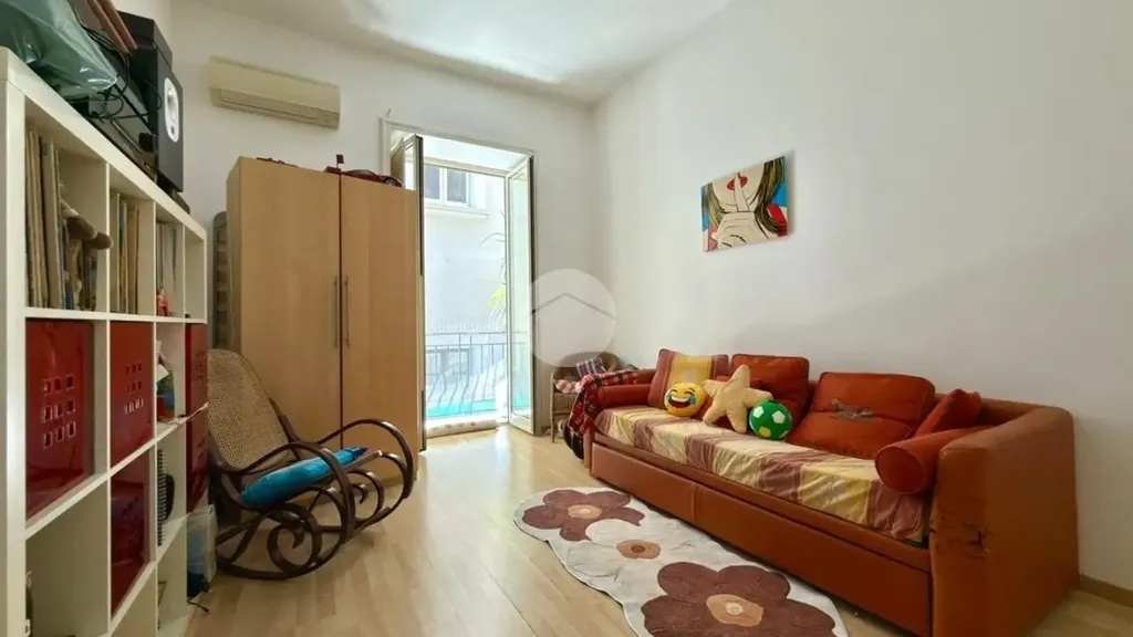 Camere da letto - Rearranged Apartment with Balcony in Naples