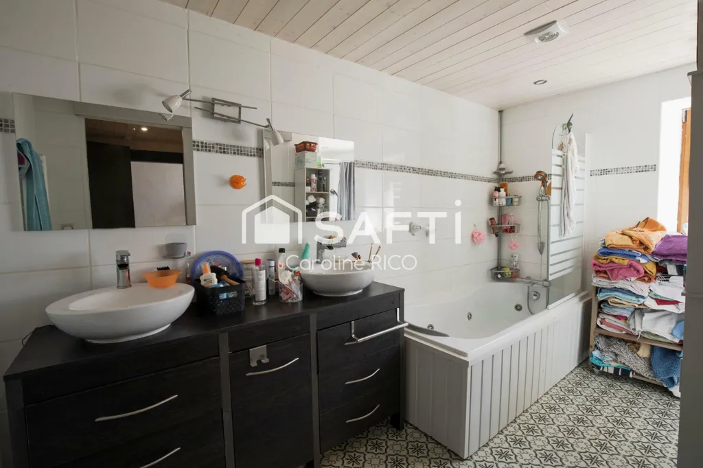 Vannitoad - Renovated Farmhouse with Workshop in La Chaumusse