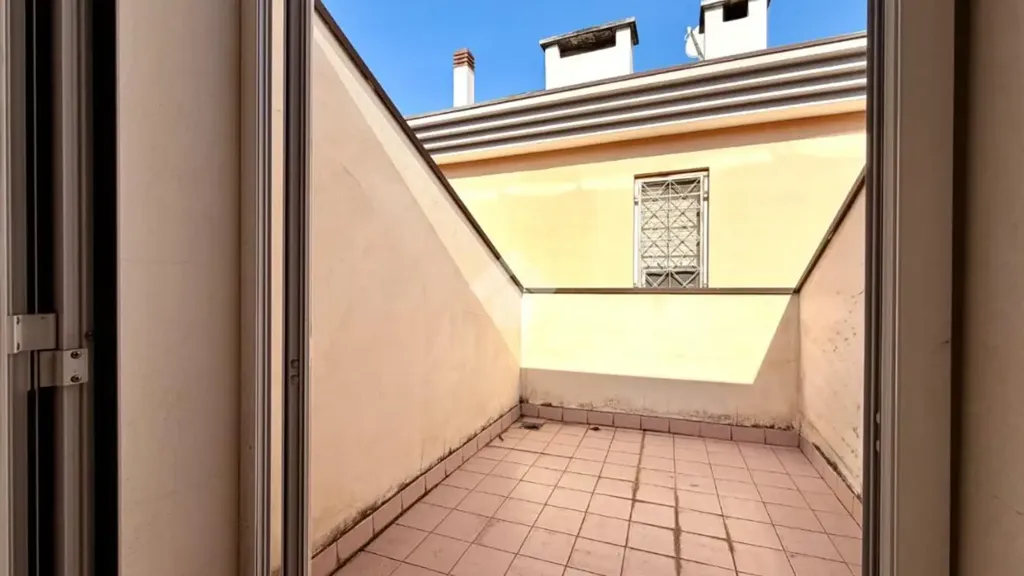 Aed - Villa with Terraces in Albenga