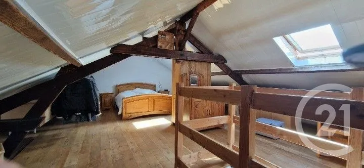 Pièces - Maison 5 pièces à Chambly