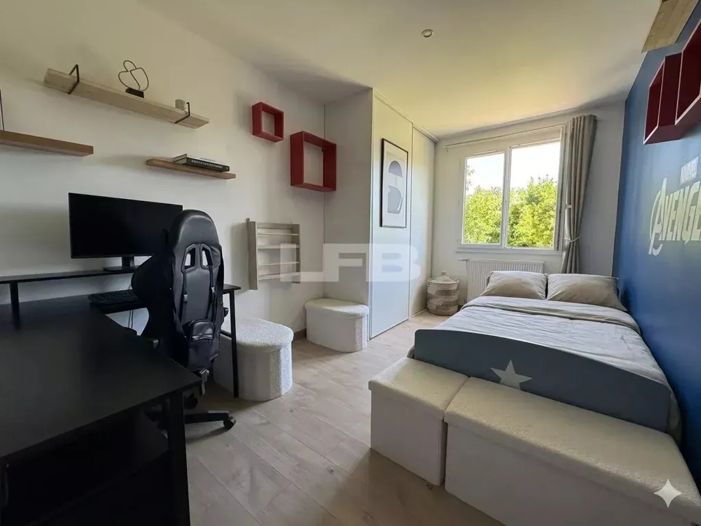 Magamistoad - Detached House with Pool in Andeville