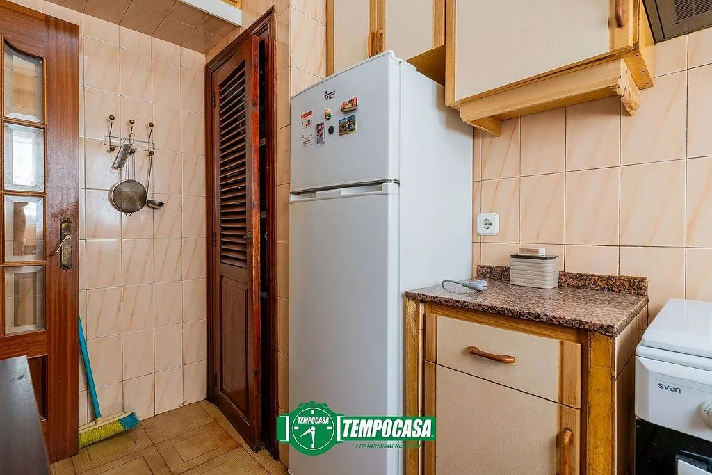 Köök - Apartment with Balcony in Ayora, Valencia