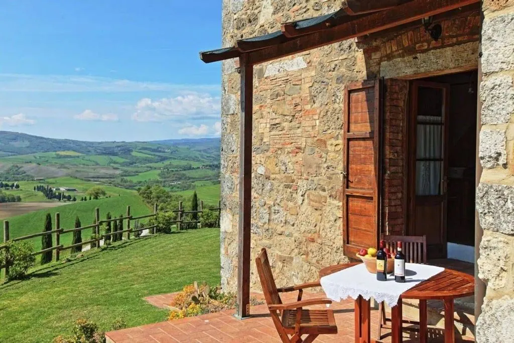 Terrass - Villa with Pool and Val d'Orcia View in Sarteano