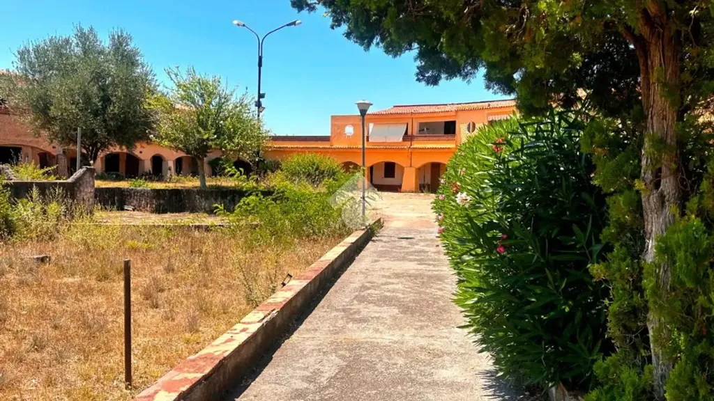 Aed - First Floor Apartment with Terrace in Scalea