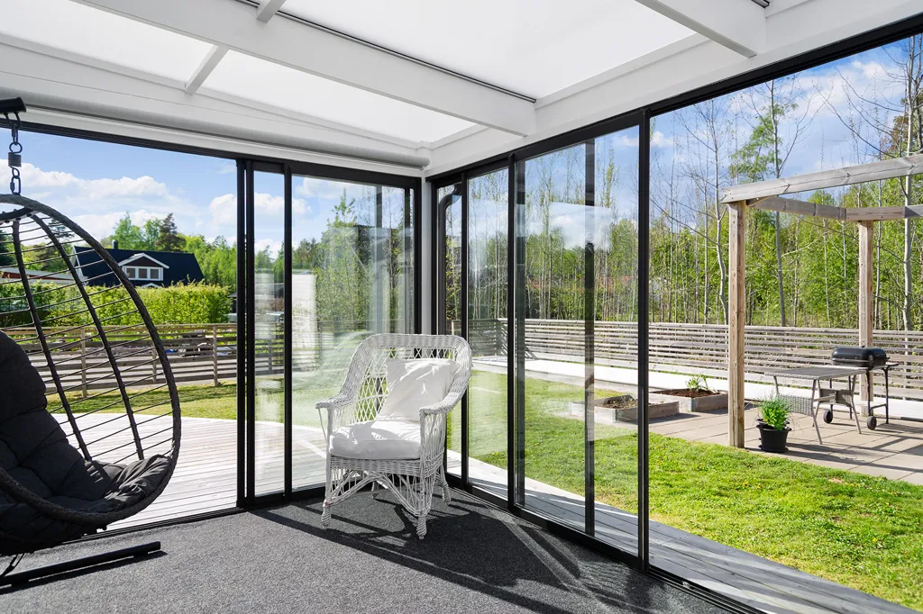 Terrazza - Apartment with Garden in Norra Bro