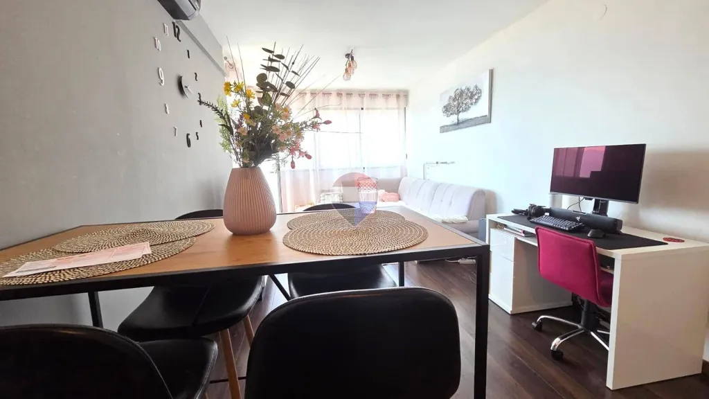 Söögituba - Adapted Apartment with Sea View in Rijeka