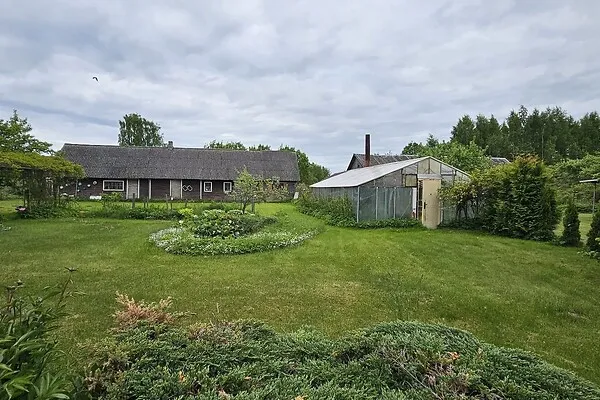 Jardin - Spacious Two-Storey House with Garden in Kasepää