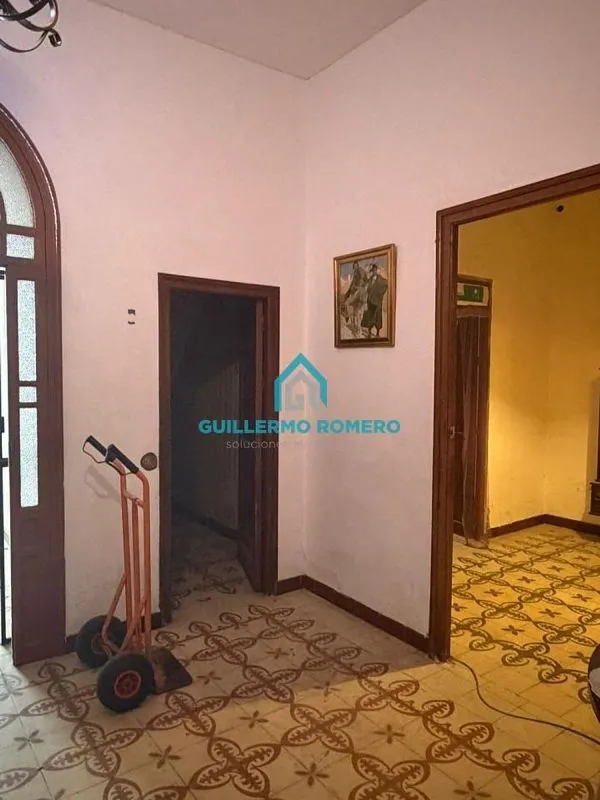 Entrée - Chalet with Multiple Possibilities in Coria del Río