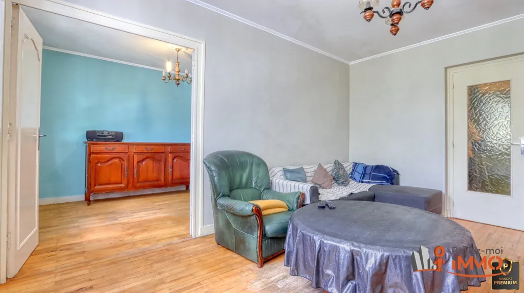 Séjour - Appartement T3 avec Loggia à Saint-Étienne
